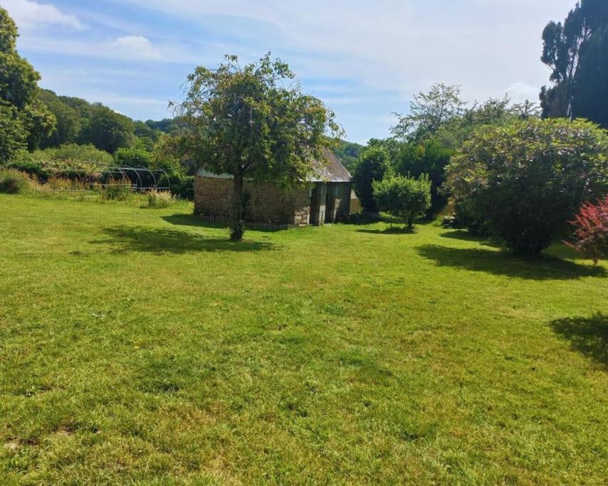 Maison En Pierre Au Milieu Du Bocage Coulouvray-Boisbenâtre Exteriér fotografie